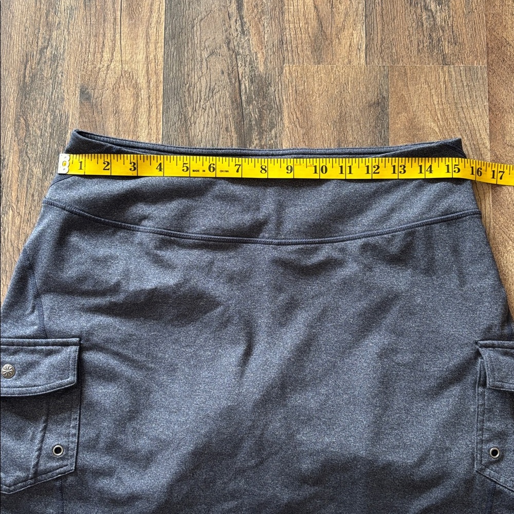 Athleta Oasis Cargo Gray Mini Skort - Picture 8 of 9